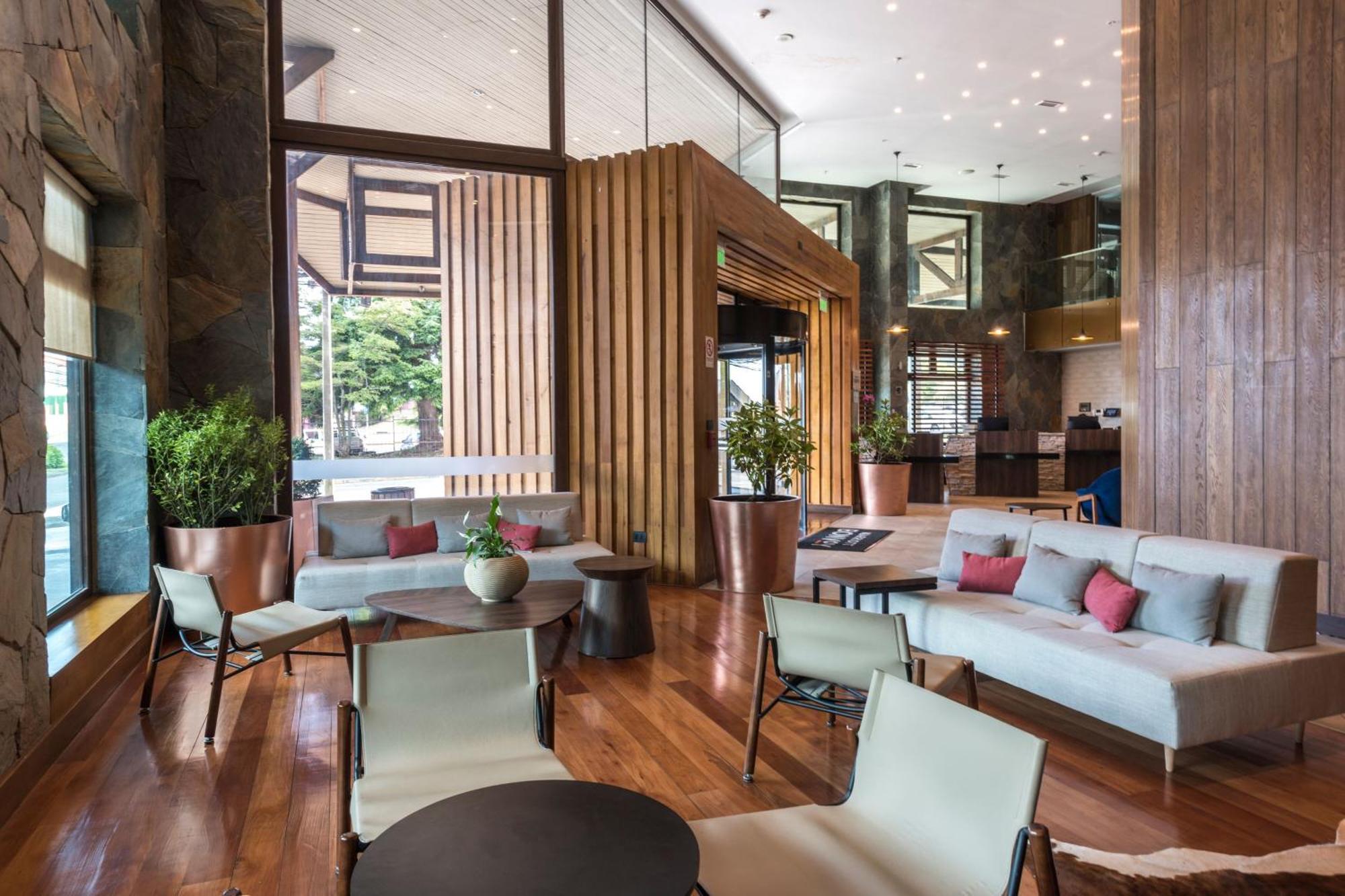 Hotel Courtyard By Marriott Puerto Montt