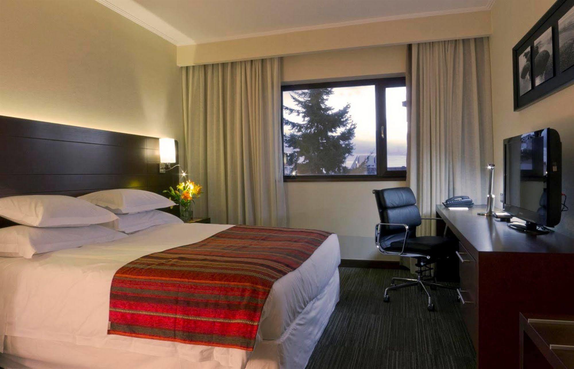Courtyard By Marriott